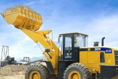 朔州平魯區(qū)裝載機出租價格解析 多元共贏、互惠互利的工程機械租賃新生態(tài)